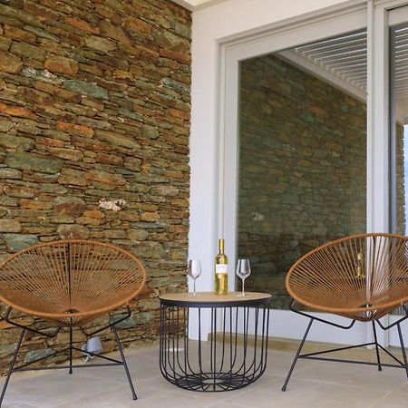 Iliades Luxury Boutique Suites Batsi  Bilik gambar