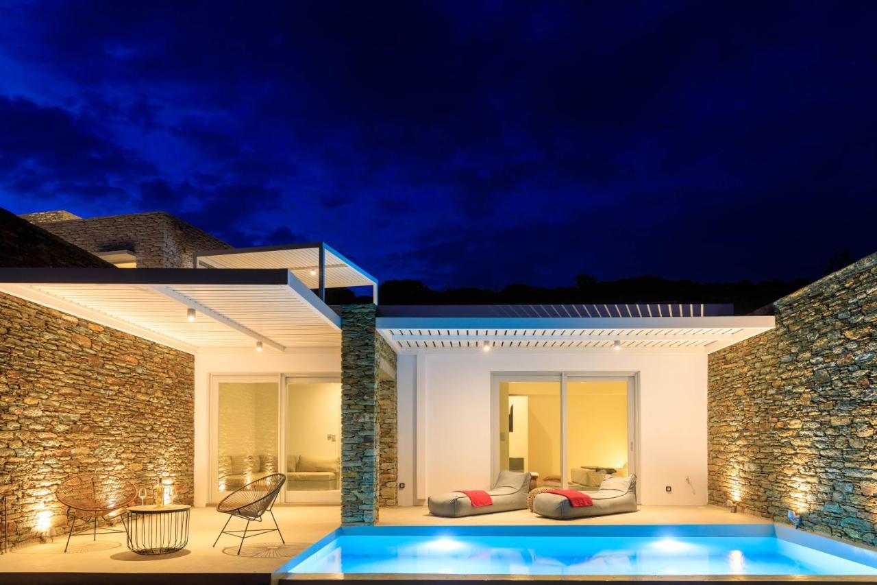 Iliades Luxury Boutique Suites Batsi  Luaran gambar