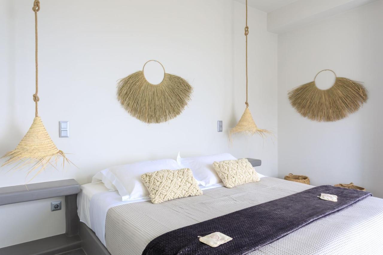 Iliades Luxury Boutique Suites Batsi  Luaran gambar